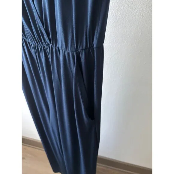 BCBGeneration Jumpsuit S Cold Shoulder Wrap Tie Resort Date Night Casual Chic - Picture 11 of 11